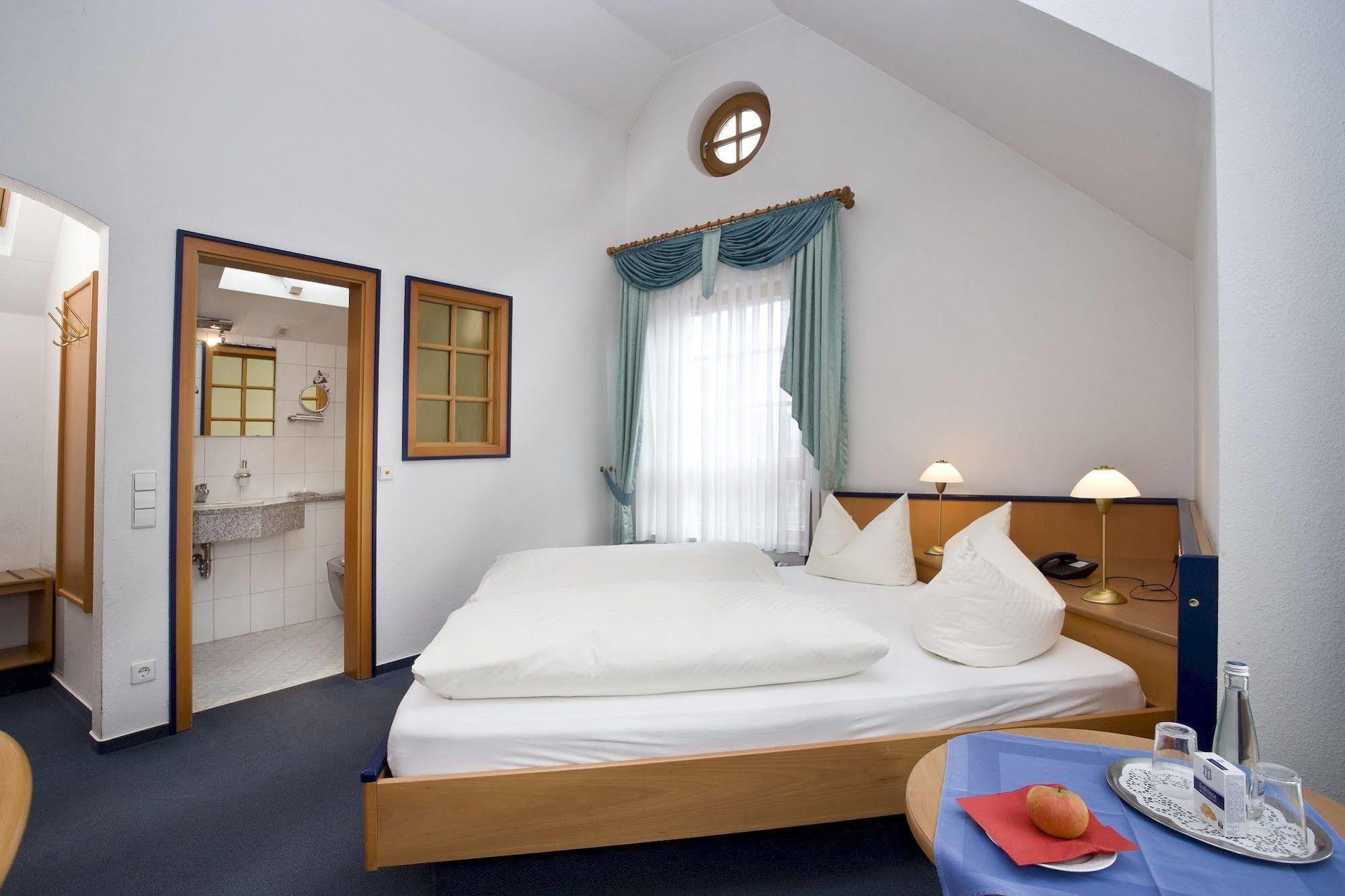 Kohlers Hotel Engel Bühl Extérieur photo